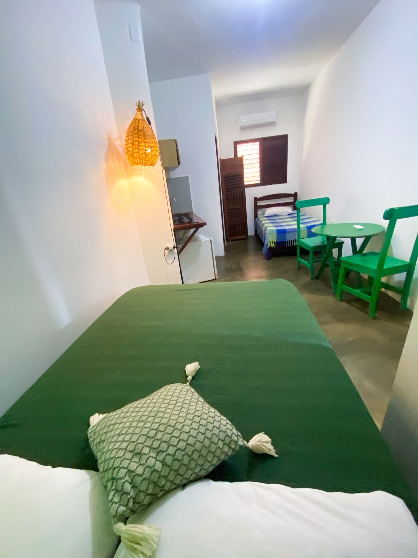 Foto tradicional de sala com vista